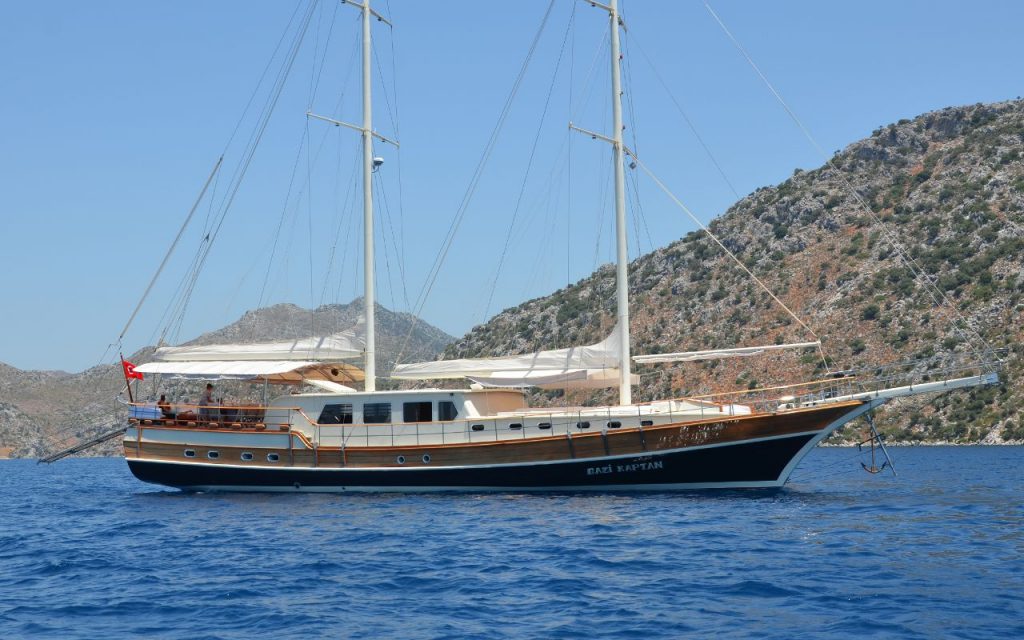 Gulet Gazi Kaptan, 30m Luxury gulet yacht for charter in Marmaris