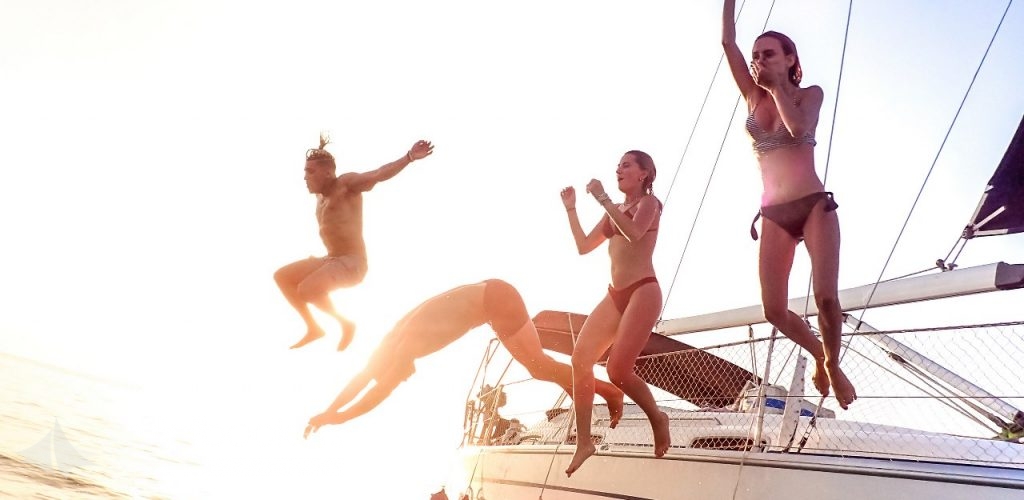 An Entertaining Yacht Rental with your Friends